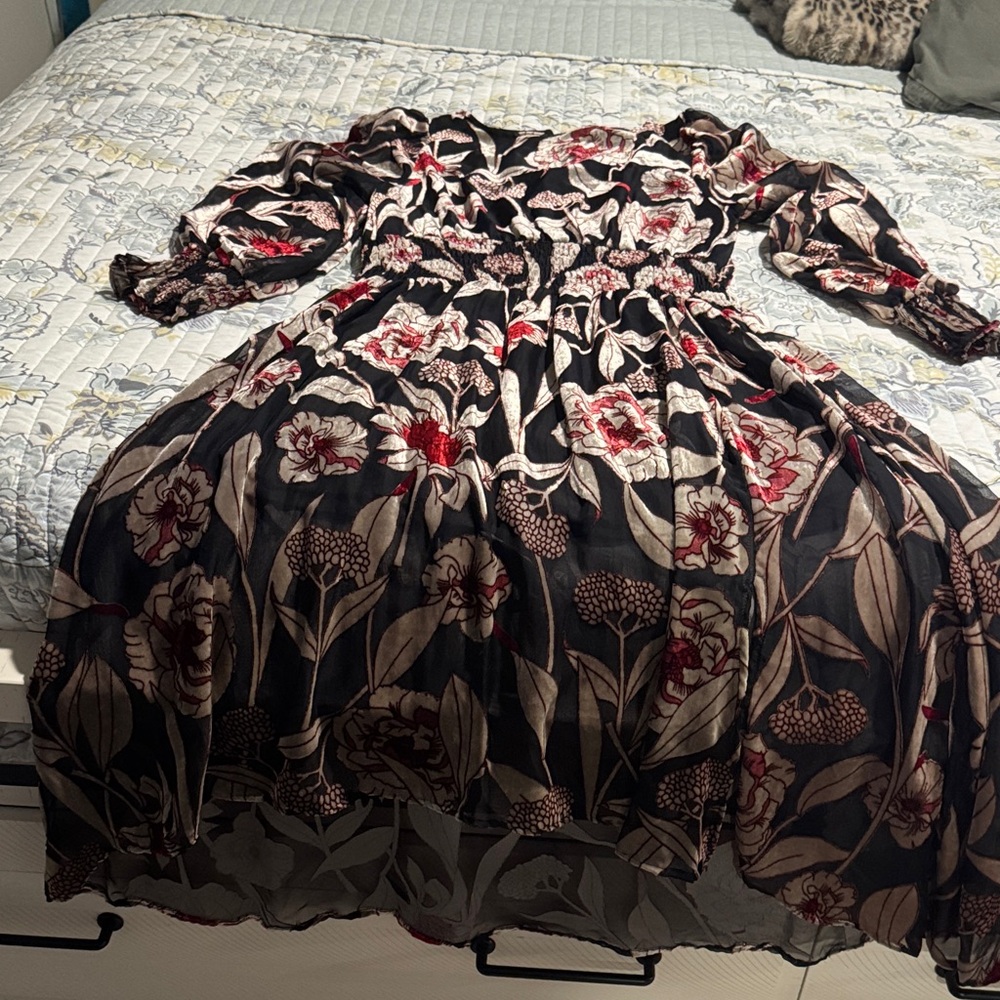 Cupio brand Floral Black and Red Women's Dress  size medium